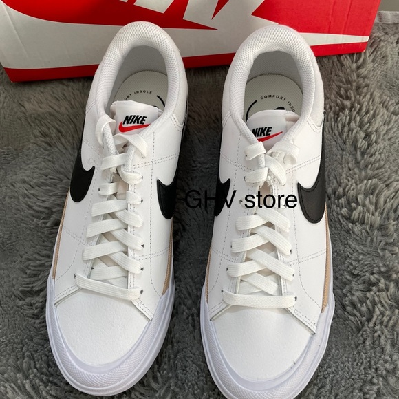 Nike Women Court Legacy Lift Platform Causal and Training Sneaker Shoes - Picture 3 of 6